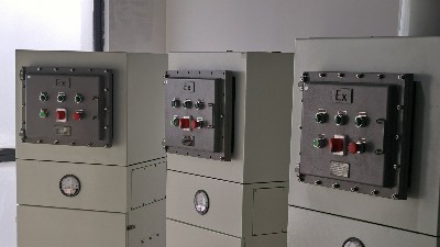 車間防爆除塵器，執(zhí)信環(huán)保助力企業(yè)安全凈化粉塵。